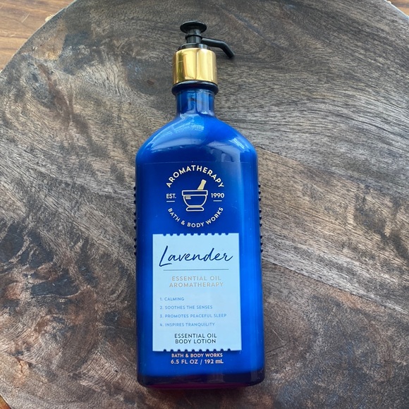 Bath & Body works lavender essential oil aromatherapy body lotion blue glass - Picture 1 of 5